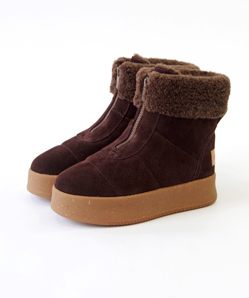 Minnetonka（ミネトンカ）の「【MINNETONKA/ミネトンカ】  25M04 厚底フロントジップボアブーツ（ブーツ・レディース・アッシュグレー/ブラック/ブラウン・6/7/8/9）」の3枚目の写真