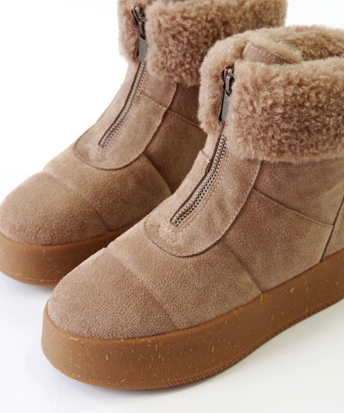 Minnetonka（ミネトンカ）の「【MINNETONKA/ミネトンカ】  25M04 厚底フロントジップボアブーツ（ブーツ・レディース・アッシュグレー/ブラック/ブラウン・6/7/8/9）」の9枚目の写真