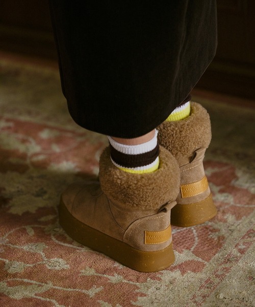 Minnetonka（ミネトンカ）の「【MINNETONKA/ミネトンカ】  25M04 厚底フロントジップボアブーツ（ブーツ・レディース・アッシュグレー/ブラック/ブラウン・6/7/8/9）」の13枚目の写真