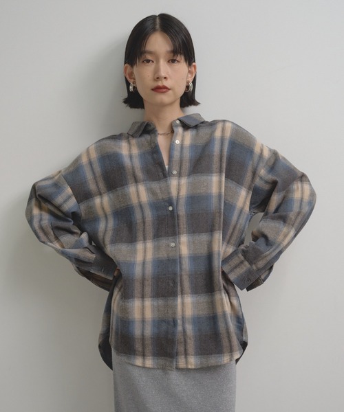 Shelly island(シェリーアイランド)の「チェックオーバーシャツ(シャツ/ブラウス・レディース・ホワイト/ブラウン/ブルー・FREE)」の22枚目の写真