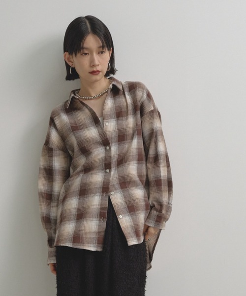 Shelly island(シェリーアイランド)の「チェックオーバーシャツ(シャツ/ブラウス・レディース・ホワイト/ブラウン/ブルー・FREE)」の17枚目の写真