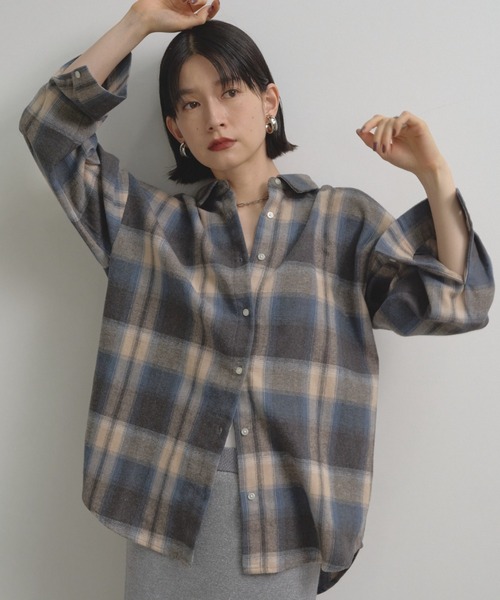 Shelly island(シェリーアイランド)の「チェックオーバーシャツ(シャツ/ブラウス・レディース・ホワイト/ブラウン/ブルー・FREE)」の9枚目の写真