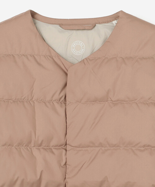 ORCIVAL（オーシバル）の「ORCIVAL | カラーレス ライトダウンブルゾン WOMEN（ダウンジャケット/コート・レディース・ピンク系その他/ブラック・1/2）」の5枚目の写真