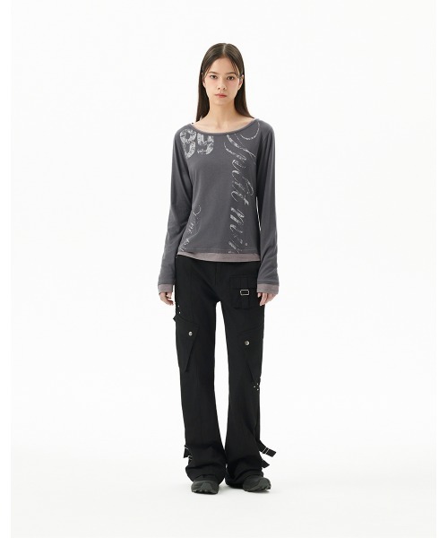 MAHAGRID(マハグリッド)の「『mahagrid/マハグリッド』 TRUTH LAYERED LONG SLEEVE TEE/レイヤードオフショルダー 長袖Tシャツ(Tシャツ/カットソー・レディース・チャコールグレー/アイボリー/ブラック・FREE)」の8枚目の写真