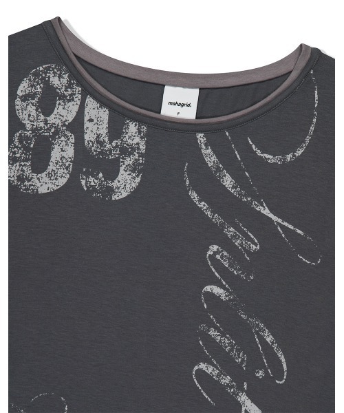 MAHAGRID(マハグリッド)の「『mahagrid/マハグリッド』 TRUTH LAYERED LONG SLEEVE TEE/レイヤードオフショルダー 長袖Tシャツ(Tシャツ/カットソー・レディース・チャコールグレー/アイボリー/ブラック・FREE)」の22枚目の写真