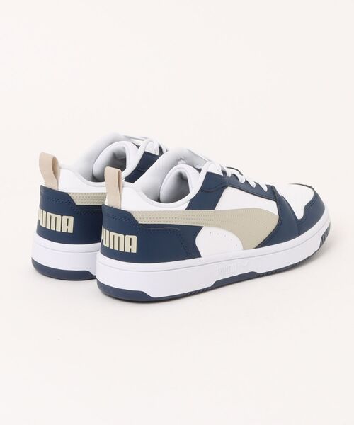 PUMA(プーマ)の「PUMA プーマ REBOUND V6 LOW メンズスニーカー(リバウンドV6ロウ)(スニーカー・メンズ・ホワイト系その他/ホワイト×ブルー・25.5cm/26.0cm/26.5cm/27.0cm/27.5cm/28.0cm)」の3枚目の写真