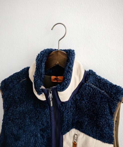 KRIFF MAYER（クリフメイヤー）の「KRIFF MAYER クリフメイヤー スタンドネック配色切替シャギーボアベスト 2514402（ベスト・メンズ・グリーン/マルチ/グレー/ブラック/ナチュラル/ネイビー/ブラウン・XL/L/M）」の18枚目の写真