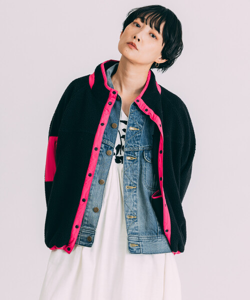 Freada（フリーダ）の「Freada/フリーダ 配色 フリースジャケット（ブルゾン・レディース・ブルー/ブラック・ONE SIZE）」の3枚目の写真