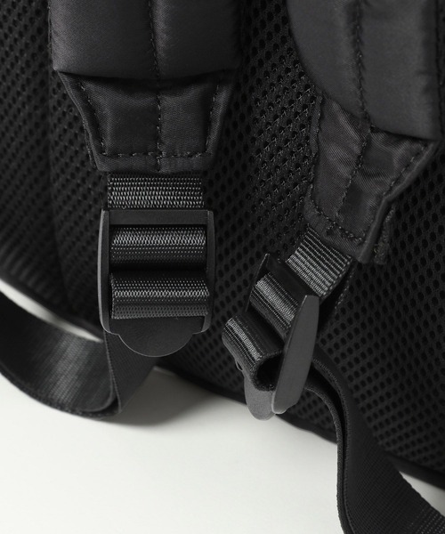 Elura(エルーラ)の「マルチP撥水リュック/597586(バックパック/リュック・レディース・オフホワイト/ブラウン系その他/ブラック/グレー・ONE SIZE)」の20枚目の写真