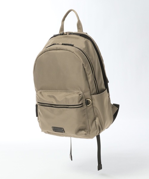 Elura(エルーラ)の「マルチP撥水リュック/597586(バックパック/リュック・レディース・オフホワイト/ブラウン系その他/ブラック/グレー・ONE SIZE)」の10枚目の写真