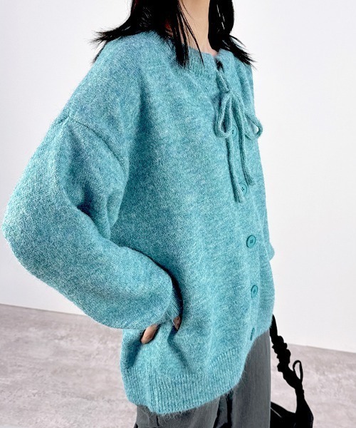 CLOTHY(クロシィ)の「【ふっくらとした毛足のあるミックスニット】2WAYミックスニットカーディガン(カーディガン/ボレロ・レディース・ブルー/チャコールグレー/ベージュ・FREE)」の15枚目の写真