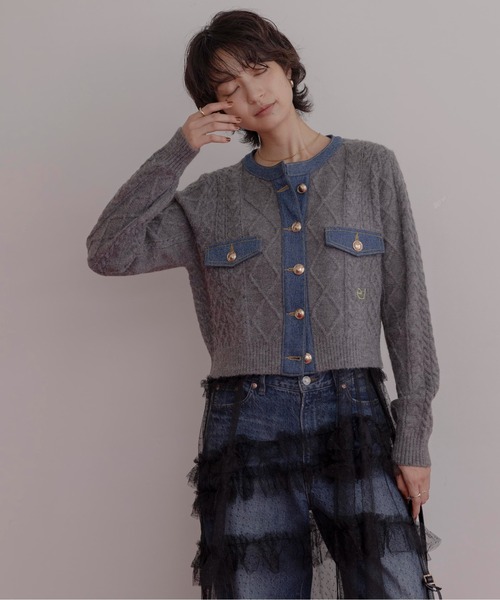 Eimee Law(エイミーロウ)の「ニット×デニム MIX編みカーデ(カーディガン/ボレロ・レディース・チャコールグレー/アイボリー/ブラック・FREE)」の3枚目の写真