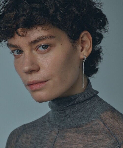 and cloud（アンドクラウド）の「Chain Charm Earring（イヤリング・レディース・シルバー・FREE）」の5枚目の写真