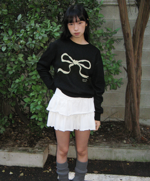 RONRON（ロンロン）の「HEART RIBBON JACQUARD KNIT BLACK（ニット/セーター・レディース・その他・FREE）」の2枚目の写真