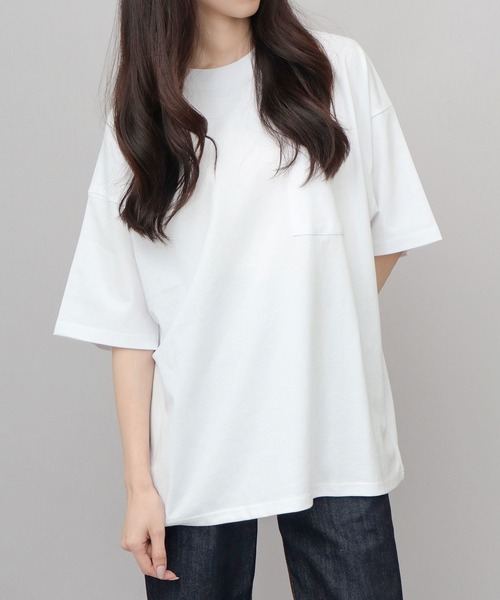 Goodwear(グッドウェア)の「USAコットン 吸水速乾・接触冷感 ポケット付き スーパービッグシルエット 5分袖 Tシャツ(Tシャツ/カットソー・メンズ・ホワイト/ブラック・M/L)」の1枚目の写真