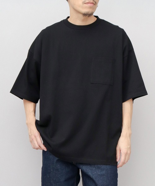 Goodwear(グッドウェア)の「USAコットン 吸水速乾・接触冷感 ポケット付き スーパービッグシルエット 5分袖 Tシャツ(Tシャツ/カットソー・メンズ・ホワイト/ブラック・M/L)」の15枚目の写真