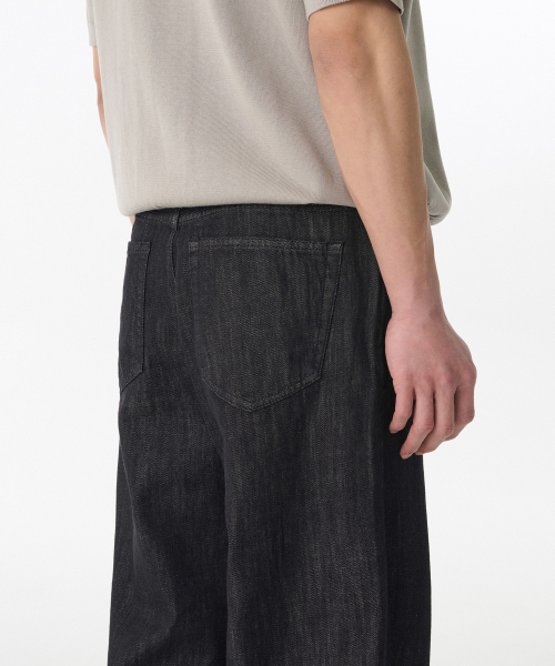 MUSINSA STANDARD（ムシンサスタンダード）の「リネンライクレギュラーフィットデニムパンツ[ローブラック]（デニムパンツ・メンズ・その他・31/26/27/28/29/40/42/30/38/36/34/32/33）」の5枚目の写真