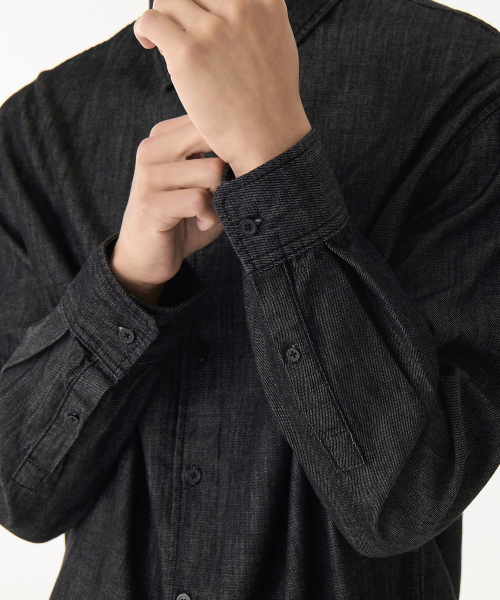MUSINSA STANDARD（ムシンサスタンダード）の「リラックスデニムシャツ [ロー ブラック]（シャツ/ブラウス・メンズ・その他・XX-LARGE/SMALL/MEDIUM/LARGE/X-LARGE）」の4枚目の写真