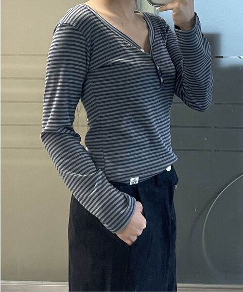 THE GREEN LAB（ザグリーンラボ）の「ストライプヘンリーネックロングスリーブ[チャコールグレー]（Tシャツ/カットソー・レディース・その他・FREE）」の15枚目の写真
