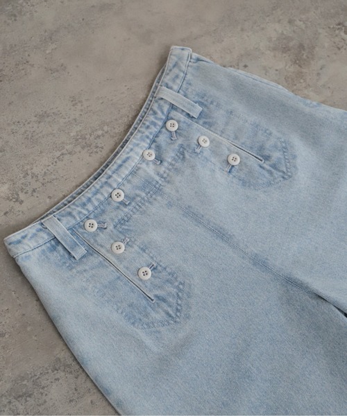 Blanc Bleu Minuit(ブランブルーミニュイ)の「コットンデニム セーラーパンツ(その他パンツ・レディース・サックスブルー/ネイビー・FREE)」の6枚目の写真