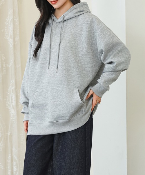 DAYRA(デイラ)の「スウェット ポケット付き 長袖 フーディー パーカー(パーカー・レディース・ダークグレー/ホワイト/ライトグレー/ブラック/グレイッシュベージュ・S/M/XL)」の3枚目の写真