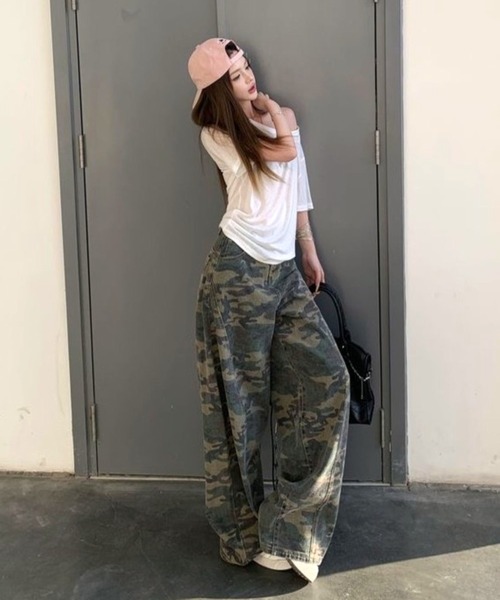 CANVAS+(キャンバスプラス)の「【CANVAS+】迷彩柄ワイドルーズパンツ(その他パンツ・レディース・カーキ・L/M/S)」の14枚目の写真