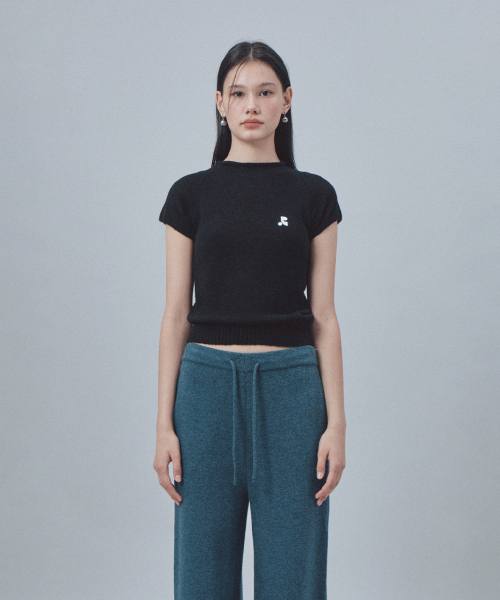 Rest&Recreation（レストアンドレクリエーション）の「RAGLAN HALF SLEEVE KNIT TOP - BLACK（ニット/セーター・レディース・その他・ONE）」の2枚目の写真