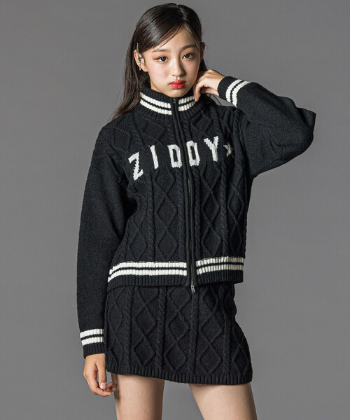 goa ニットセットアップ　y2k TITTY＆CO.（ティティーアンドコー） セットアップ ケーブルニット