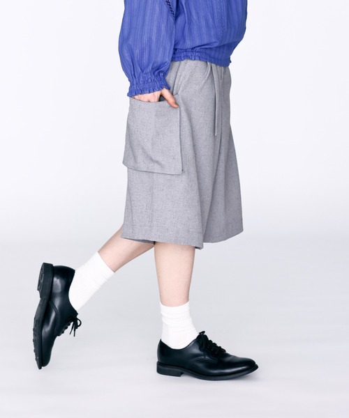 Kelen(ケレン)の「「KELEN / ケレン」ベルト付きデザインハーフパンツ(その他パンツ・レディース・グレー/ブラック/オートミール/ブラウン・S/M)」の8枚目の写真