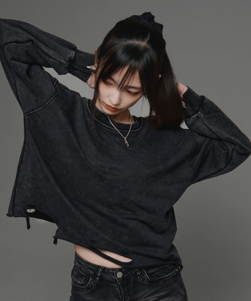 .KOM（ドットコム）の「『.KOM/ドットケーオーエム』デザインスエット【GC】（スウェット・レディース・グレー/ブラック/ピンク・FREE）」の2枚目の写真
