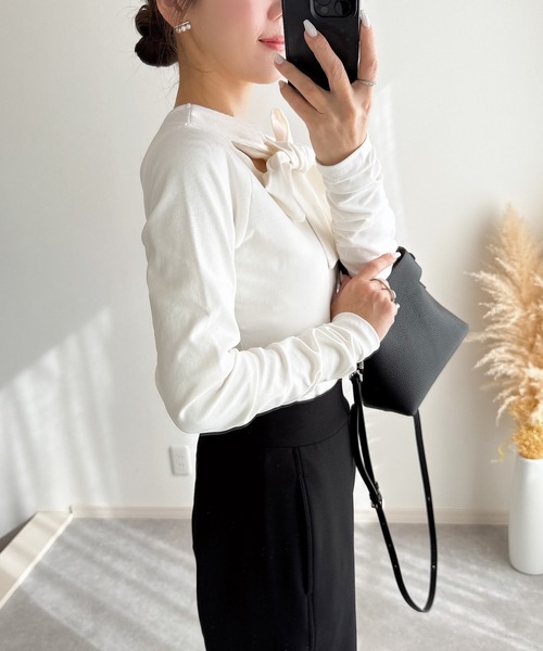 &. NOSTALGIA(アンドドットノスタルジア)の「【ZOZO限定】カットリボンプルオーバー(Tシャツ/カットソー・レディース・ホワイト/ブラック・M)」の16枚目の写真