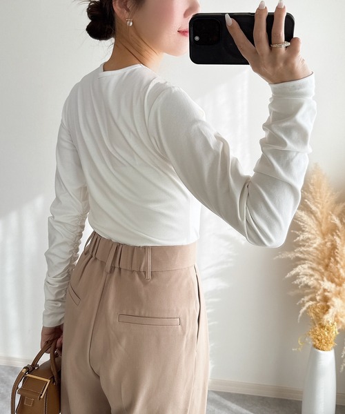 &. NOSTALGIA(アンドドットノスタルジア)の「【ZOZO限定】カットリボンプルオーバー(Tシャツ/カットソー・レディース・ホワイト/ブラック・M)」の4枚目の写真