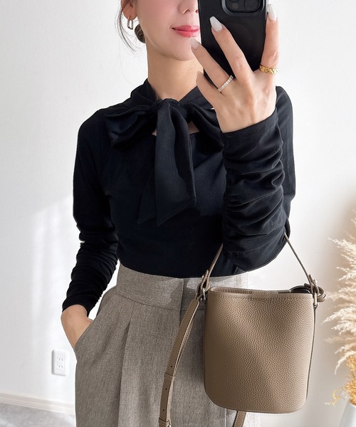 &. NOSTALGIA(アンドドットノスタルジア)の「【ZOZO限定】カットリボンプルオーバー(Tシャツ/カットソー・レディース・ホワイト/ブラック・M)」の10枚目の写真