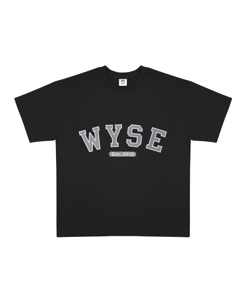 WYSE(ワイズ)の「ベーシックカレッジロゴTシャツ(ブラック)(Tシャツ/カットソー・レディース・その他・LARGE/MEDIUM)」の1枚目の写真