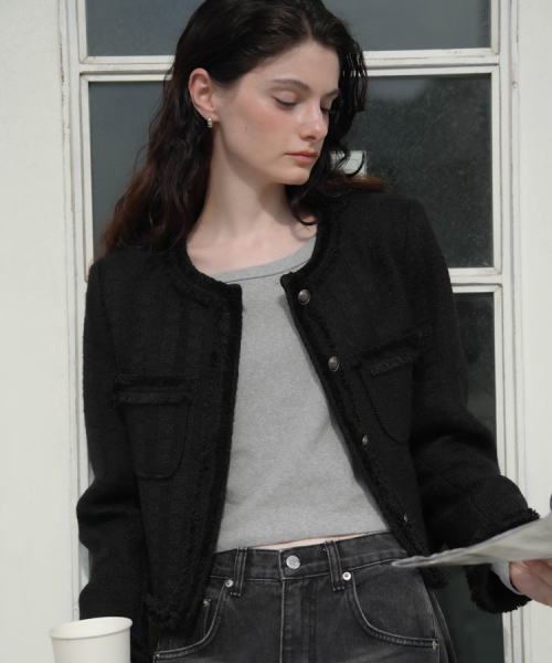 DEHEVE（デヘヴェ）の「Fringe Trimming Tweed Jacket [Black]（その他アウター・レディース・ブラック・MEDIUM/SMALL）」の9枚目の写真