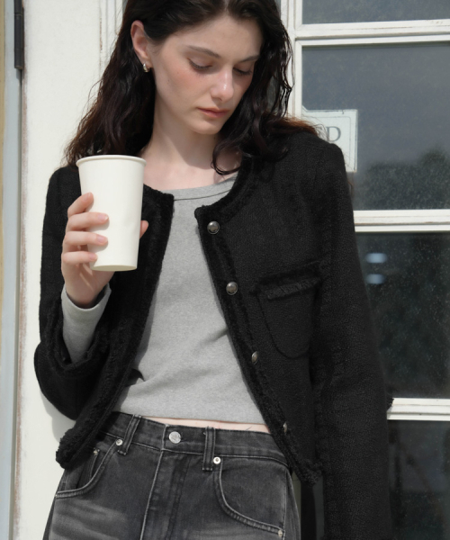 DEHEVE（デヘヴェ）の「Fringe Trimming Tweed Jacket [Black]（その他アウター・レディース・ブラック・MEDIUM/SMALL）」の11枚目の写真