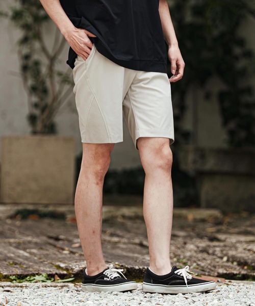 CALL&RESPONSE(コールアンドレスポンス)の「mp14414- 切り替えハーフパンツ-NOBIRU P(262-1551-02)(その他パンツ・メンズ・グレイッシュベージュ/ブラック・4/2)」の4枚目の写真