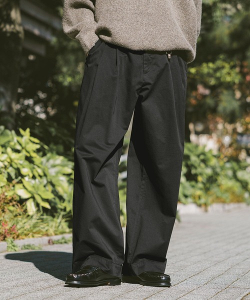 RAGEBLUE（レイジブルー）の「２タック/コクーンチノパンツ（チノパンツ・メンズ・ホワイト/ブラック・MEDIUM/LARGE）」の2枚目の写真