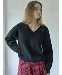 V-neck Oversized Knit Pullover - BLACK