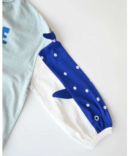 nicohrat（ニコフラート）の「nicohrat/ニコフラート ジンベイザメ袖ロングＴシャツ（Tシャツ/カットソー・キッズ・サックスブルー/オフホワイト/グレー・130cm/140cm/90cm/100cm/110cm/120cm）」の12枚目の写真