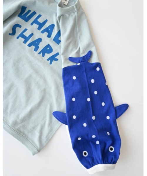 nicohrat（ニコフラート）の「nicohrat/ニコフラート ジンベイザメ袖ロングＴシャツ（Tシャツ/カットソー・キッズ・サックスブルー/オフホワイト/グレー・130cm/140cm/90cm/100cm/110cm/120cm）」の11枚目の写真