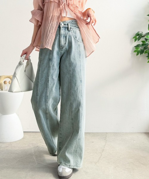 mily bilet(ミウィビレット)の「【mily bilet】盛れるワイド、優勝シルエット。ウエストアシメデザイン切り替えラインデニムパンツ(デニムパンツ・レディース・ブルー/ワンウォッシュ・LARGE/MEDIUM/SMALL/X-LARGE)」の22枚目の写真
