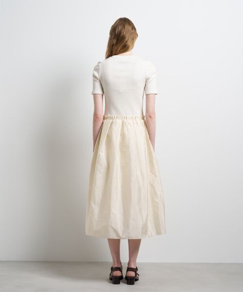 LANVIN en Bleu(ランバンオンブルー)の「タフタコンビカットソーワンピース(ワンピース・レディース・オフホワイト/ブラック/カーキ・38)」の16枚目の写真