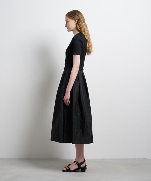 LANVIN en Bleu(ランバンオンブルー)の「タフタコンビカットソーワンピース(ワンピース・レディース・オフホワイト/ブラック/カーキ・38)」の21枚目の写真