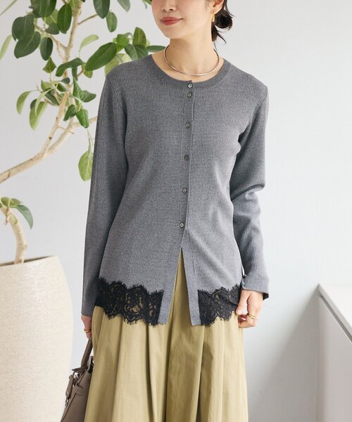 RIVE DROITE(リヴドロワ)の「【鮮度抜群】レーストリムカーディガン(カーディガン/ボレロ・レディース・グレー/グレイッシュベージュ・FREE)」の14枚目の写真