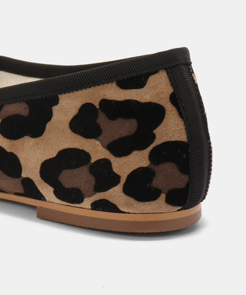 SLOBE IENA（スローブイエナ）の「《追加7》BONITAS/ボニータス バレエシューズ（バレエシューズ・レディース・ベージュ・23cm/23.5cm/24cm/24.5cm）」の17枚目の写真