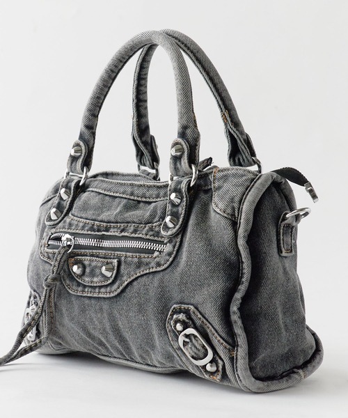 Chick（チック）の「Studded 2-Way Denim Shoulder Bag / スタッズ付き 2WAY デニムショルダーバッグ 2026年春夏（ハンドバッグ・レディース・ブラック/ネイビー・FREE）」の4枚目の写真
