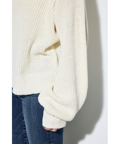 AZUL by moussy(アズールバイマウジー)の「畔編みリラックスニットトップス(ニット/セーター・レディース・アイボリー/ライトブルー/ライトイエロー/ネイビー・FREE)」の12枚目の写真