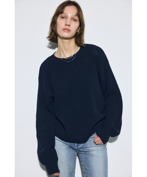 AZUL by moussy(アズールバイマウジー)の「畔編みリラックスニットトップス(ニット/セーター・レディース・アイボリー/ライトブルー/ライトイエロー/ネイビー・FREE)」の22枚目の写真