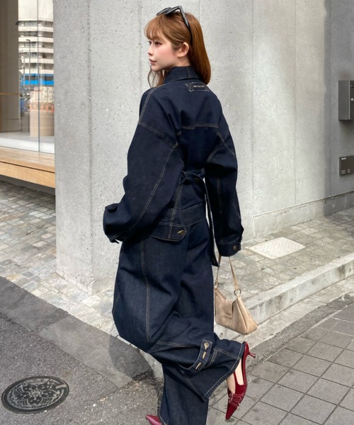 RAY CASSIN（レイカズン）の「【SET UPで着られる！】ウエストシェイプデニムGジャン（デニムジャケット・レディース・ブラック/ネイビー/ベージュ・FREE）」の14枚目の写真